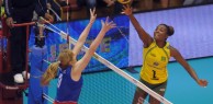 Em jogo de ralis incríveis, Brasil bate a Sérvia e termina fase em primeiro lugar!