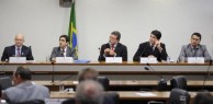 Petrobras gastou ao menos R$ 36 bi sem licitação, diz TCU
