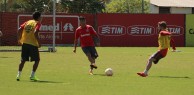 Treino confirma retorno de Aránguiz, mas deixa mistério sobre time para 5ª!!!