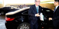 Cunha diz ao Conselho que não era obrigado a declarar contas na Suíça.