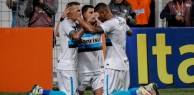 Com grande atuação, Grêmio goleia e é vice-líder do Brasileirão