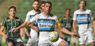 Empate amargo contra o lanterna e expulsão de Edílson marcam o domingo do Grêmio